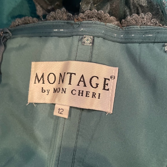 Selling mother of the bride dress worn once! Gorgeous ! - Picture 9 of 9